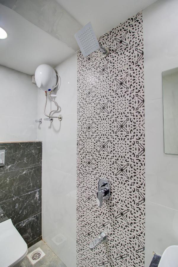 Hotel Samaira Residency,Dombivali Dive Bagian luar foto