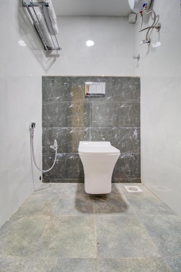 Hotel Samaira Residency,Dombivali Dive Bagian luar foto